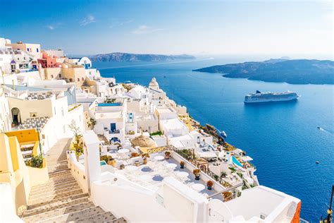 fira in santorini.